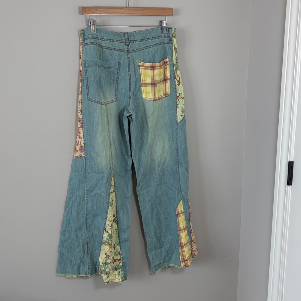 Anthropologie Pilcro The Adi Mid Rise Relaxed Flare Jeans Patchwork Sz 30 NEW - Picture 7 of 14